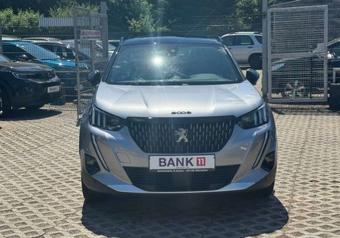 Peugeot 2008, 2021