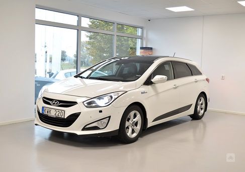 Hyundai i40, 2012