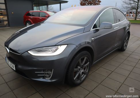 Tesla Model X, 2020