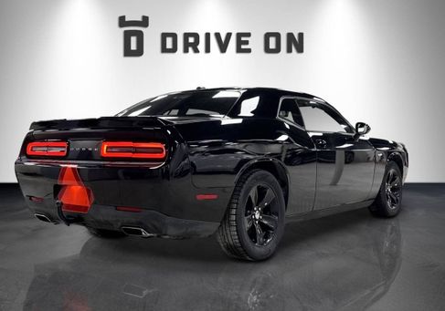 Dodge Challenger, 2016