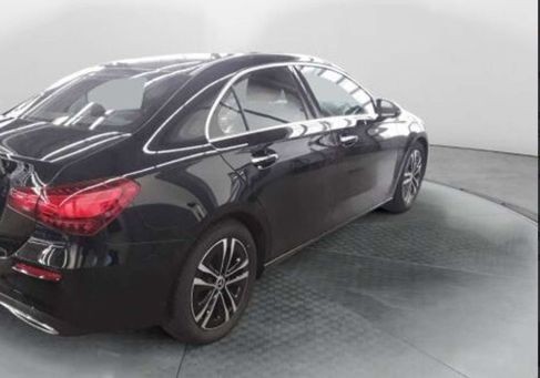 Mercedes-Benz A 180, 2025