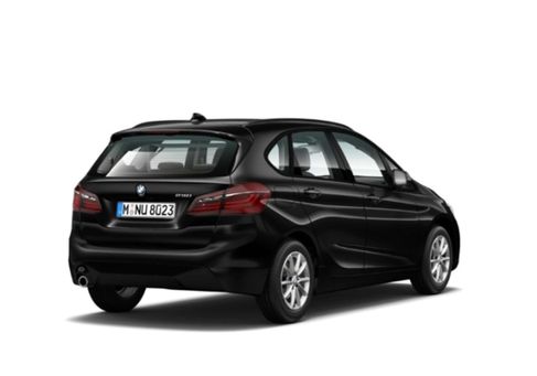 BMW 216, 2018