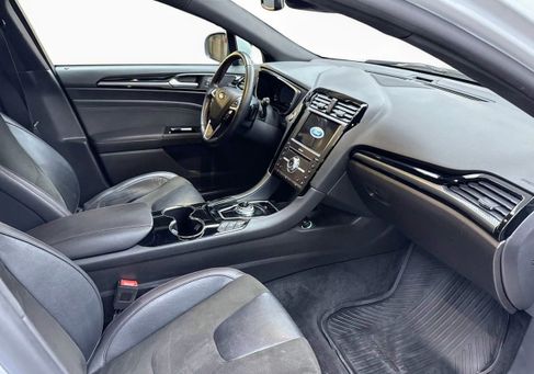 Ford Mondeo, 2021