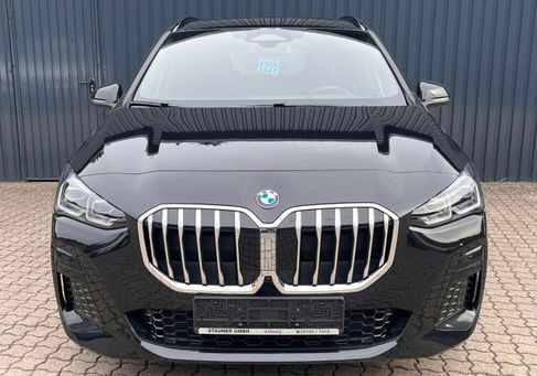 BMW 218, 2025