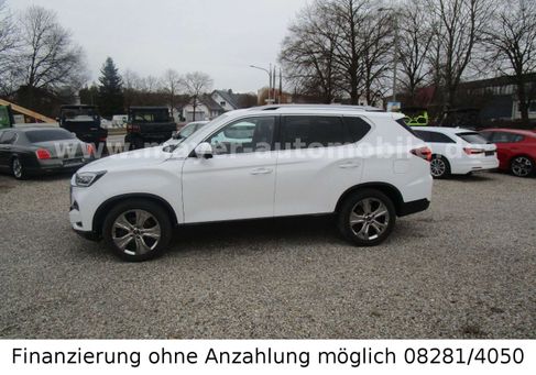 Ssangyong REXTON, 2021 3