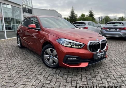 BMW 116, 2021