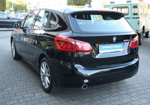 BMW 225, 2018