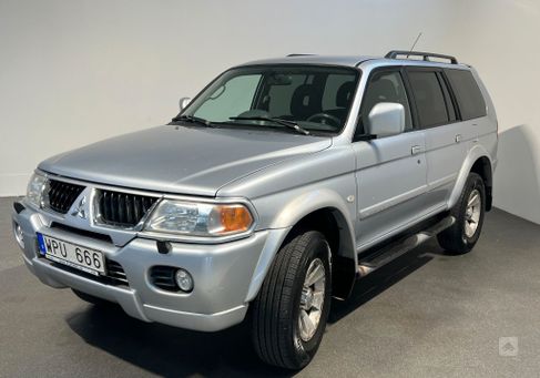 Mitsubishi Pajero, 2005