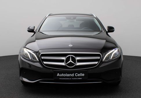 Mercedes-Benz E 220, 2019