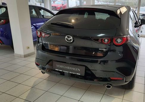 Mazda 3, 2025