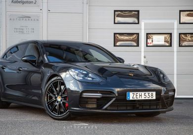 Porsche Panamera, 2018