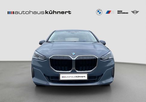 BMW 218, 2022