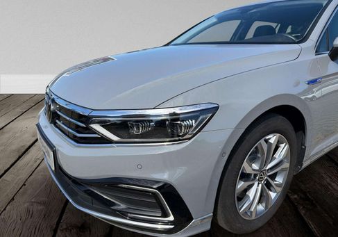 Volkswagen Passat Variant, 2022 3