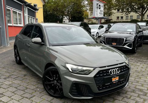 Audi A1, 2022