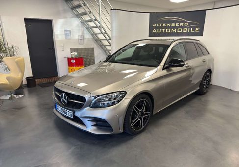 Mercedes-Benz C 300, 2021