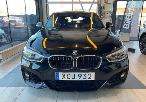 BMW 118, 2018