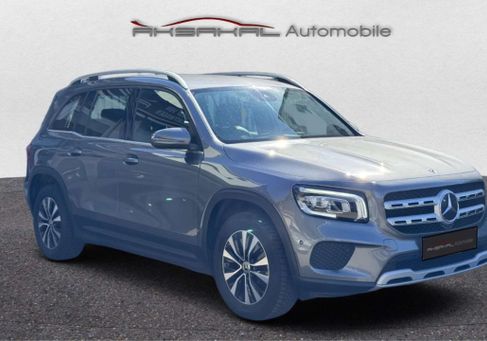 Mercedes-Benz GLB 180, 2022