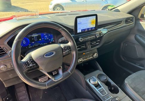 Ford Kuga, 2020