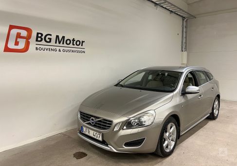 Volvo V60, 2011