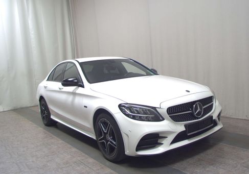 Mercedes-Benz C 300, 2021
