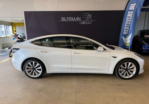 Tesla Model 3, 2020 3