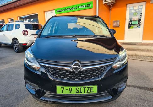 Opel Zafira, 2017
