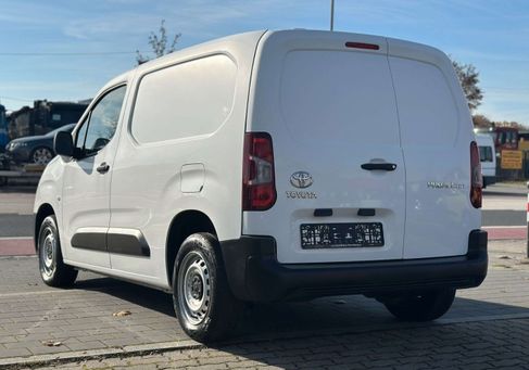Toyota Proace, 2021