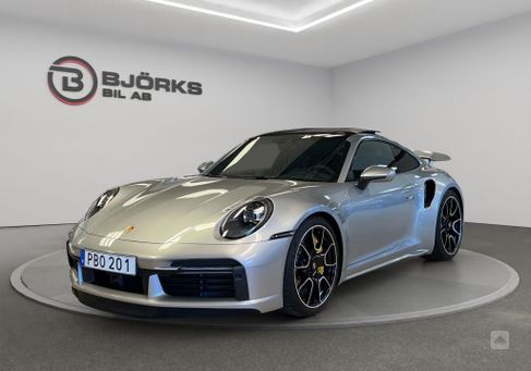 Porsche 911, 2023
