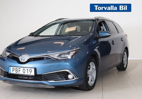 Toyota Auris Touring Sports, 2016