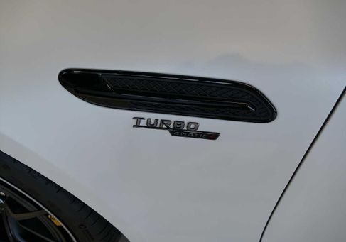 Mercedes-Benz AMG GT, 2021