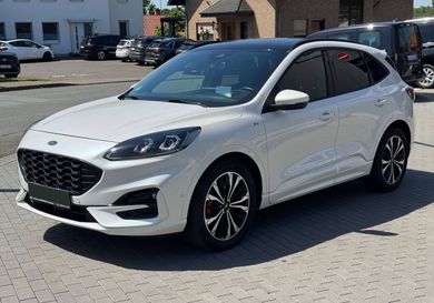 Ford Kuga, 2022