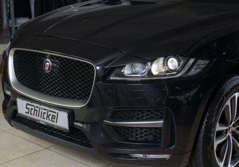 Jaguar F-Pace, 2019