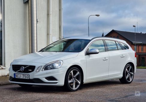 Volvo V60, 2013