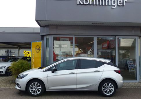 Opel Astra, 2021
